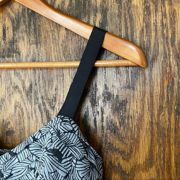 Anthropologie Greylin Leaf Print Pleated Dress SMA - Picture 5 of 10